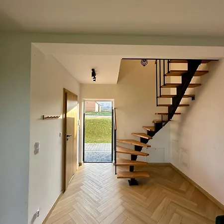 Loft - Murowany 5 *
